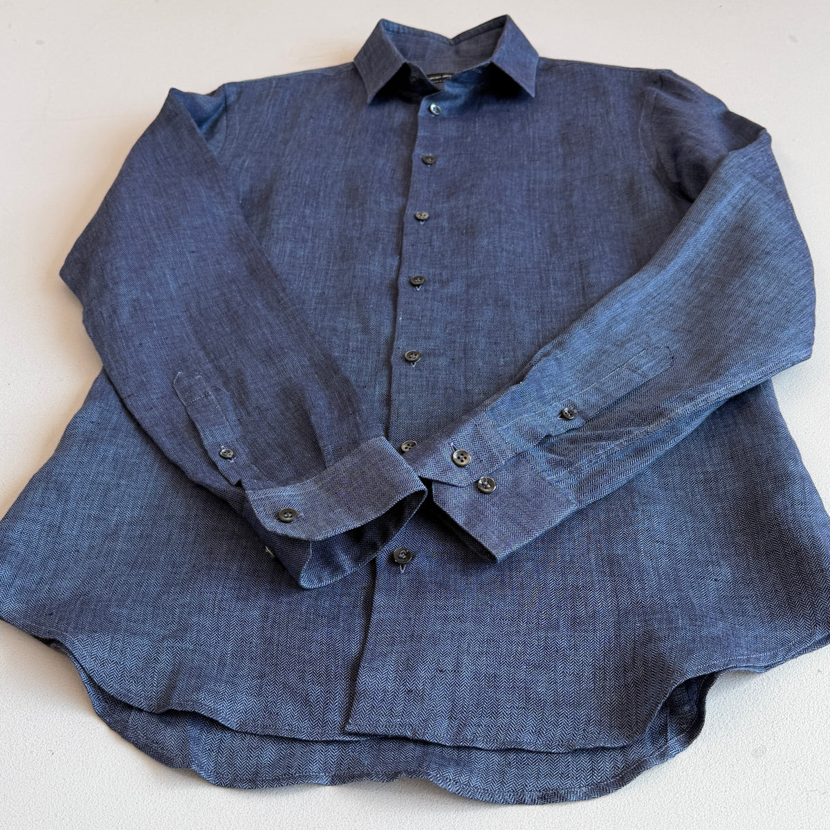 NWOT Giorgio Armani (15.5 / Fits M) 100% Linen Slate Blue Herringbone Shirt