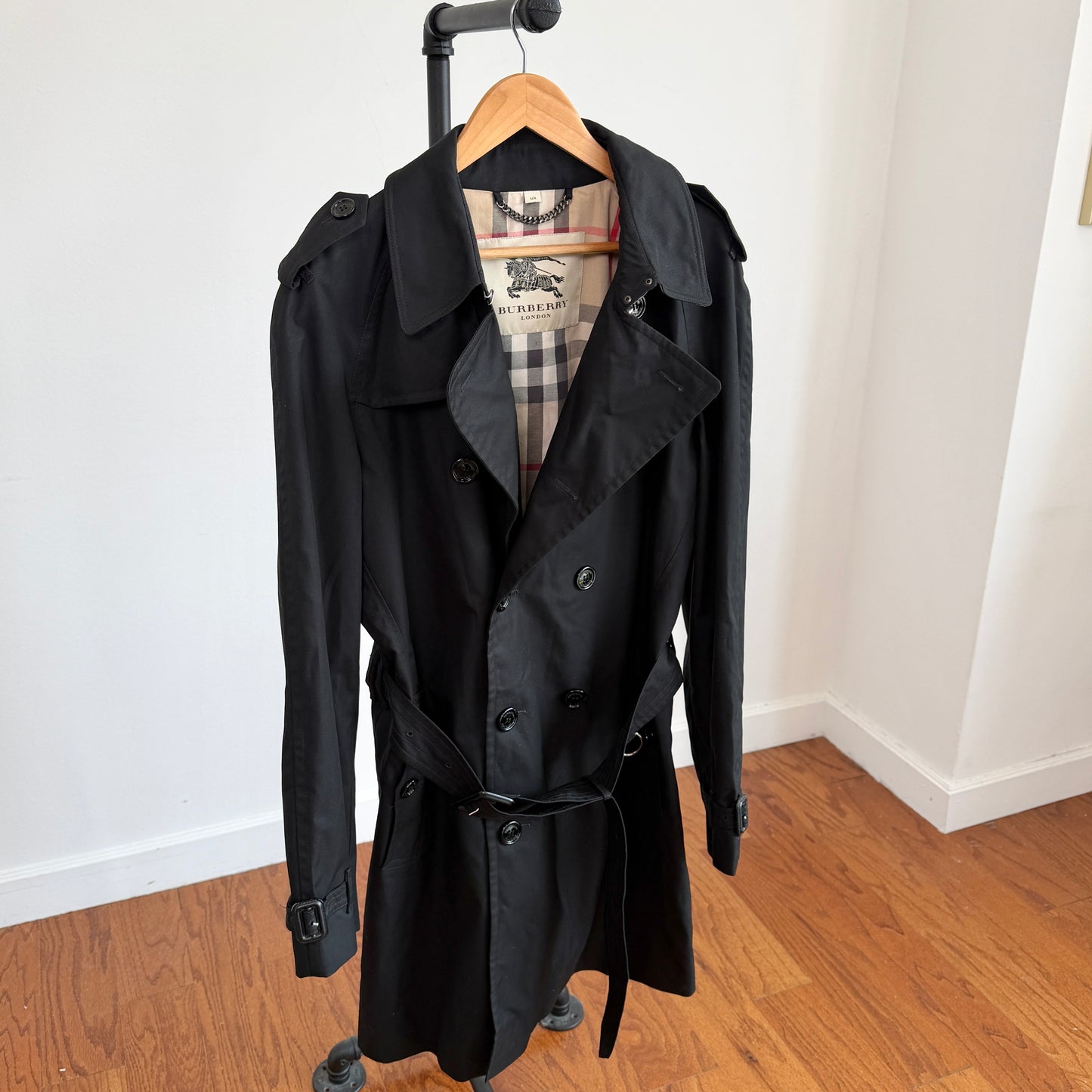 Burberry (54R) Black Poly/Cotton Double Breast Trench Coat