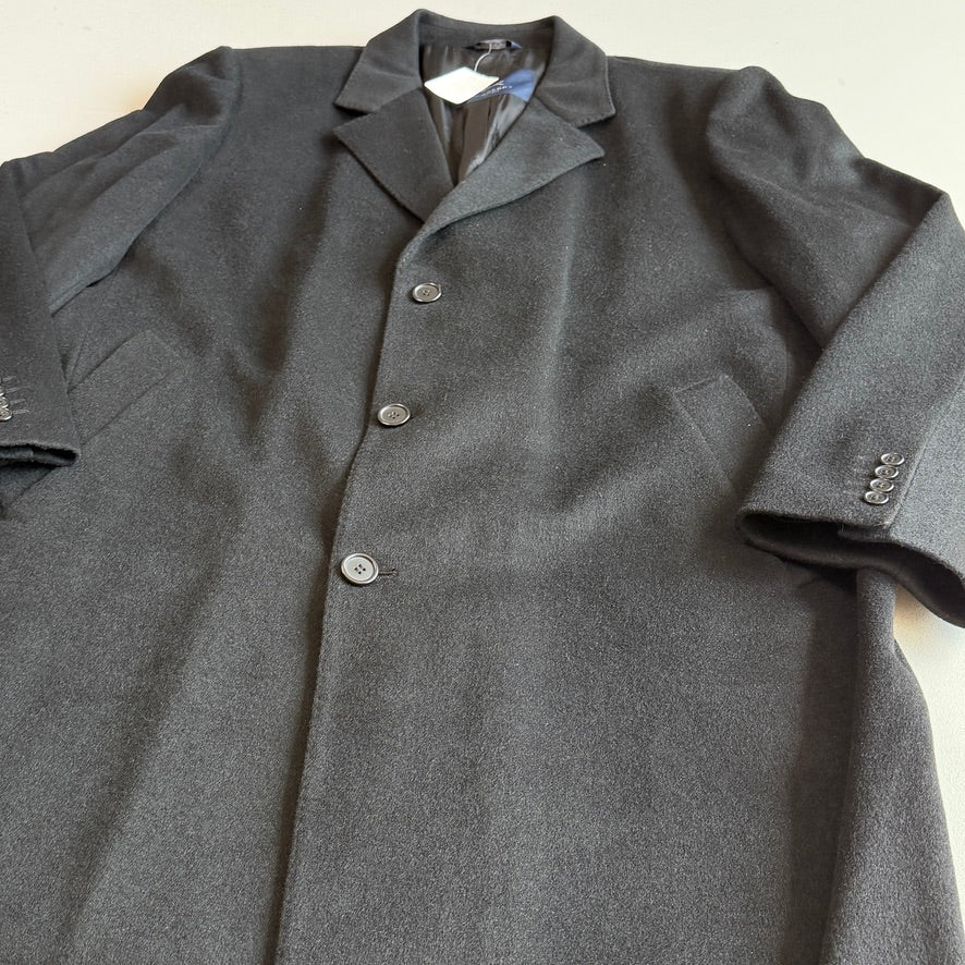 NWT Burberry (48L / 58L) 100% Cashmere Black Overcoat