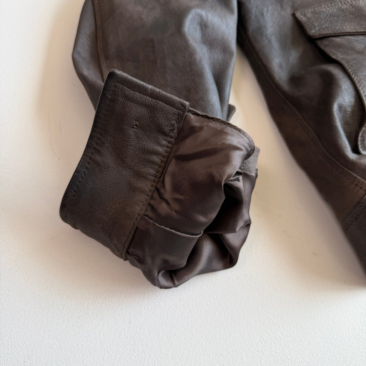 MINT! Paul Stuart (M) Lightweight Leather Linen-Lined Bomber-Style Jacket