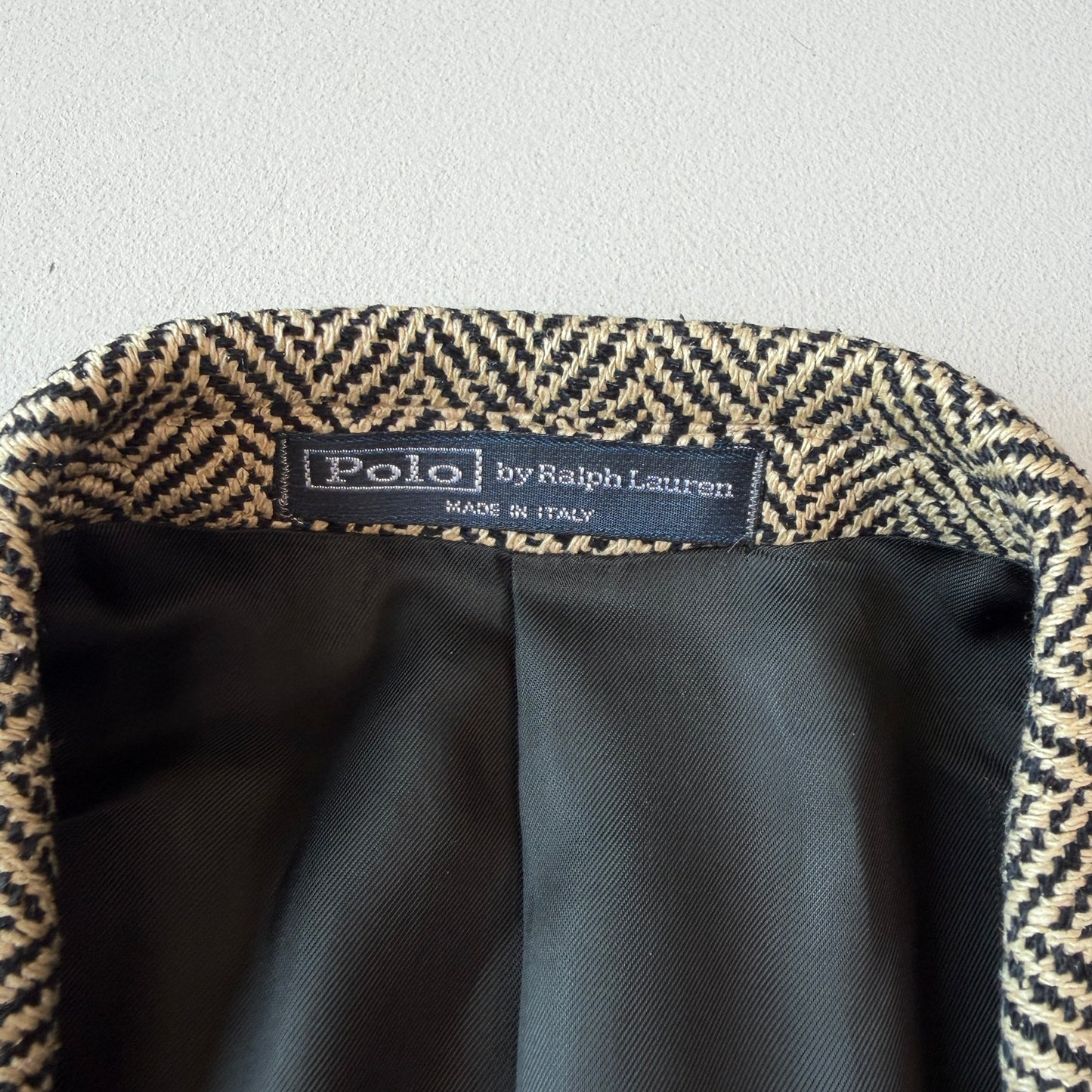 VNTG Polo Ralph Lauren (40R) 100% Silk Herringbone Beige/Black Sports Coat