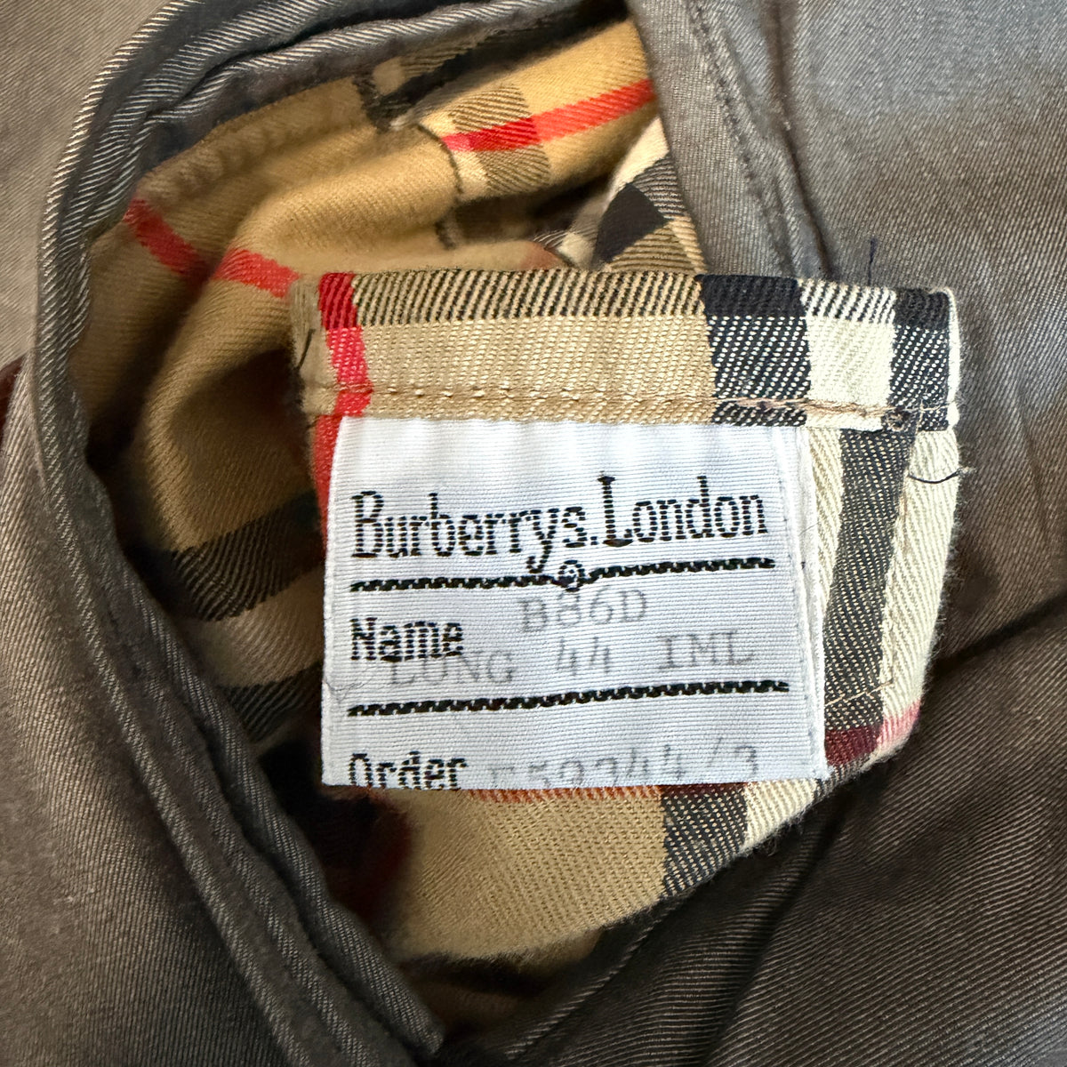 VNTG Burberry (44L) 100% Cotton Gabardine Double Breast Gray Trench Coat